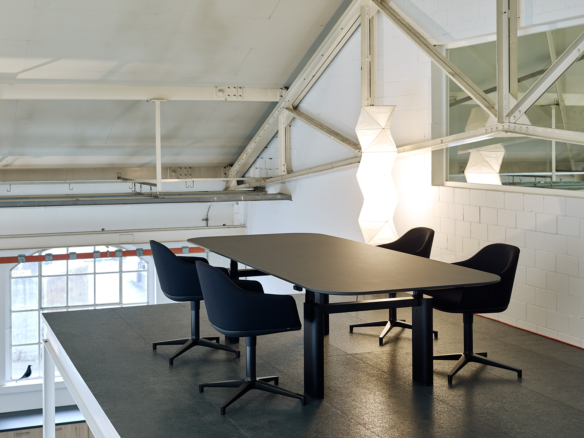 E16608 · Vitra · Prototyp Pier